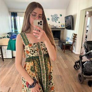 Meet your Posher, Phoebe